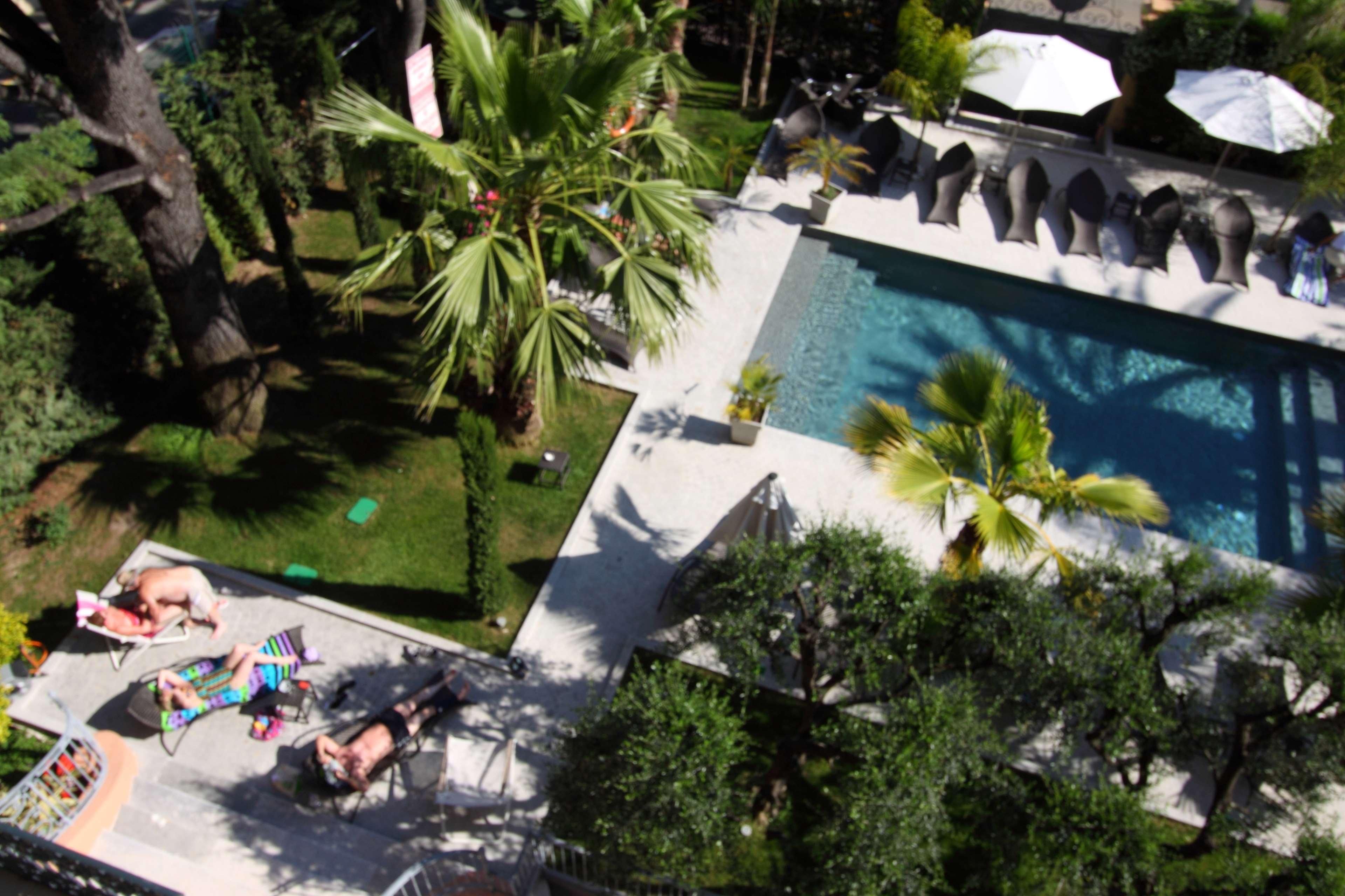 Golden Tulip Cannes Hotel De Paris Eksteriør billede