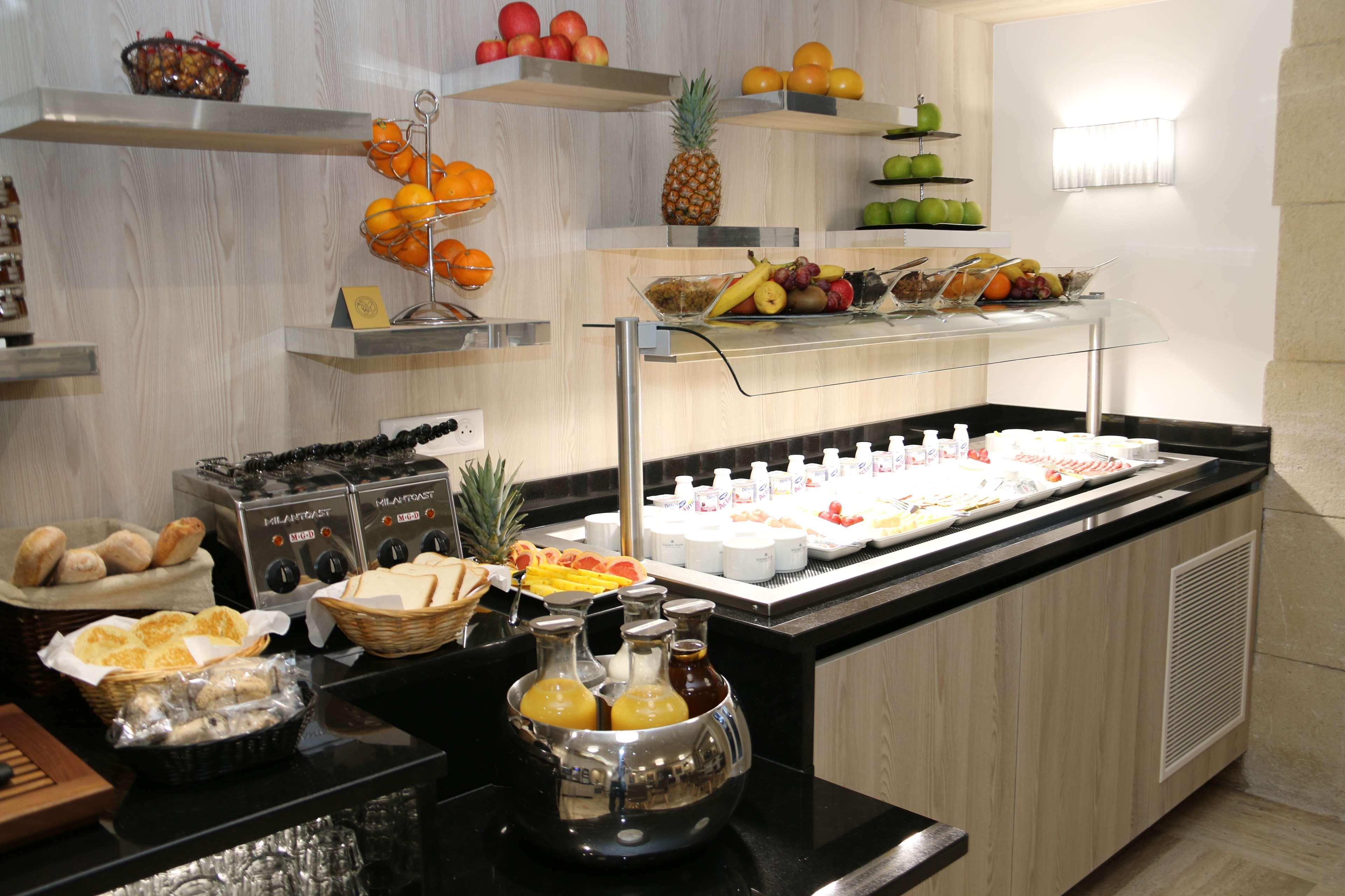 Golden Tulip Cannes Hotel De Paris Eksteriør billede