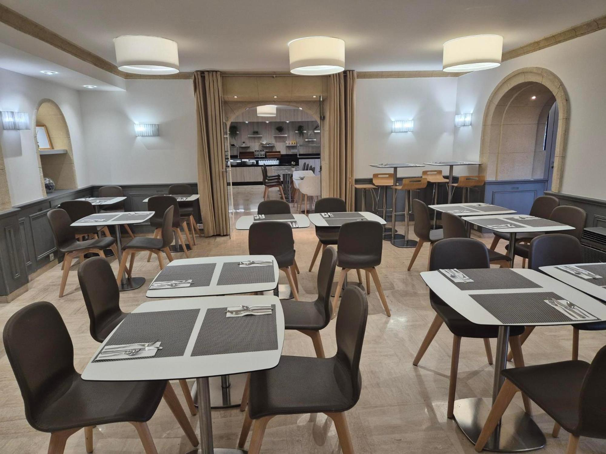 Golden Tulip Cannes Hotel De Paris Eksteriør billede